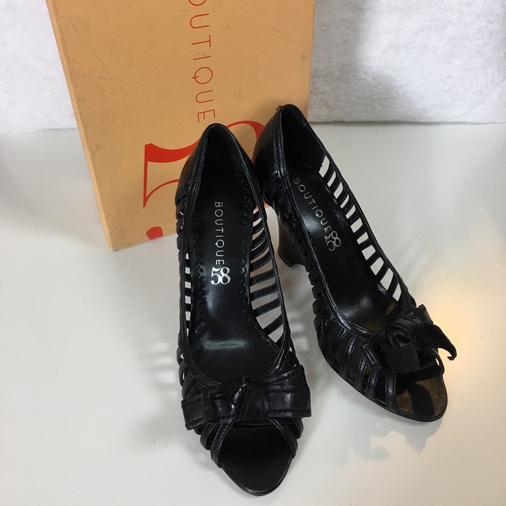 Boutique 58 shoes NIB